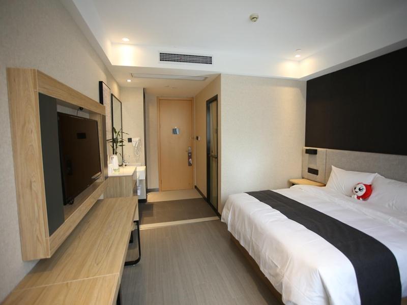 Thank Inn Plus Jiangsu Zhenjiang Jiangkou District Hongdou Square Exterior foto